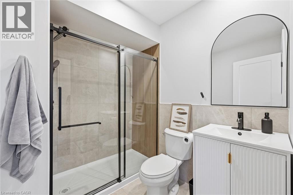 50 Edgewater Drive — photo 33