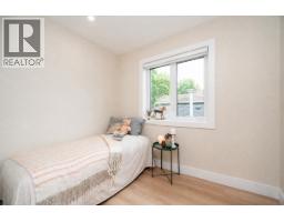 2828 Cheyenne Avenue, Vancouver, BC V5R4R6 Photo 24