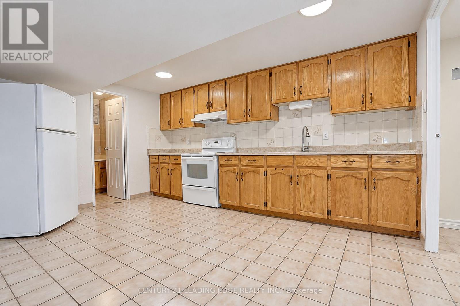 43 Ashland Crescent — photo 43