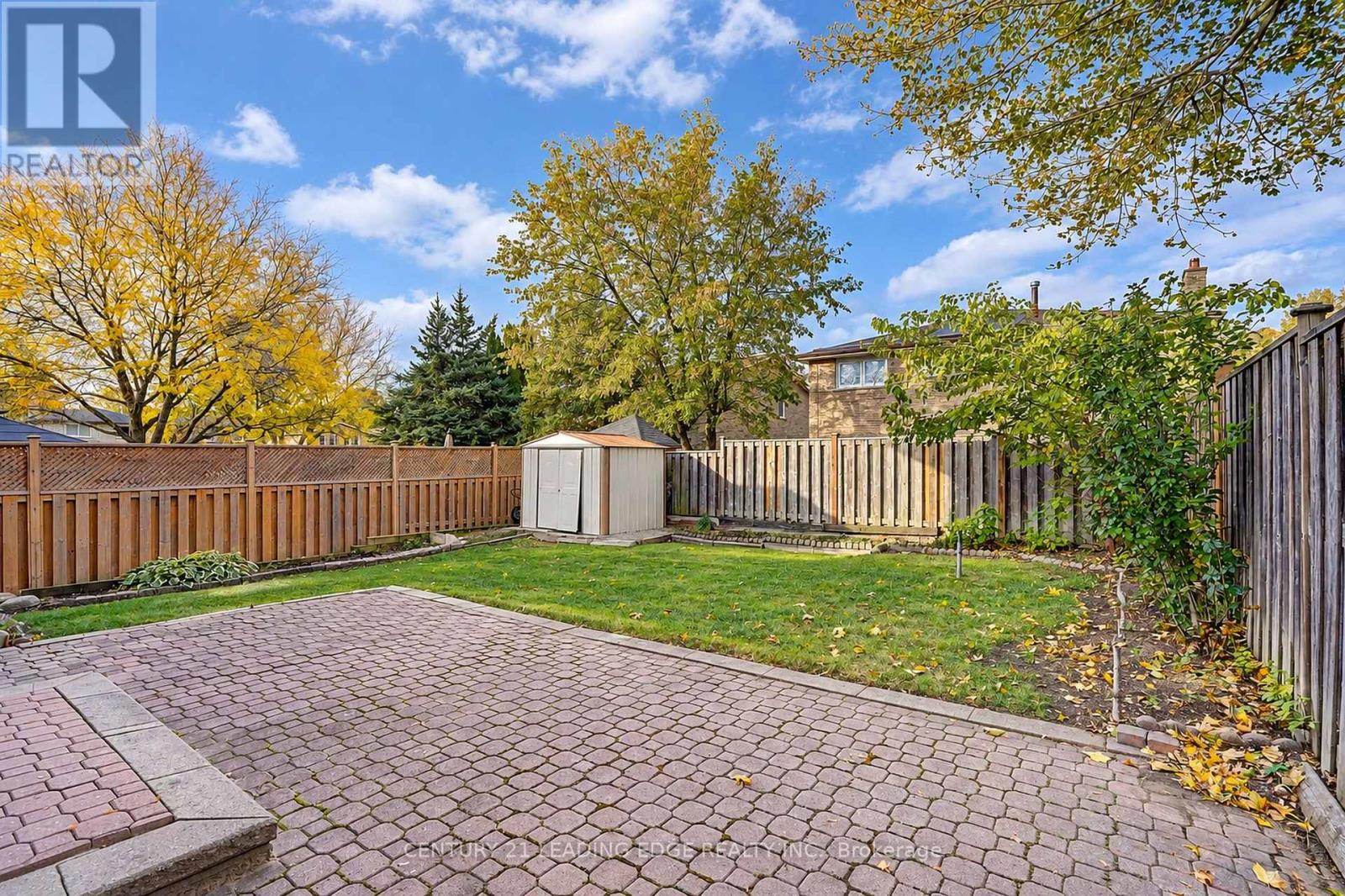 43 Ashland Crescent — photo 48