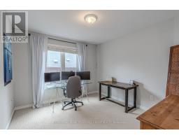 11 Oakmont Avenue, Oro Medonte, ON L0L2L0 Photo 12