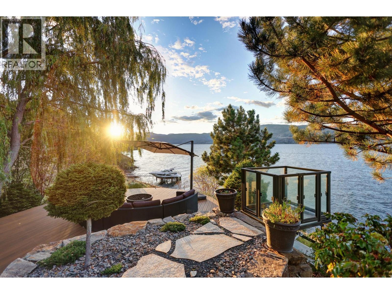 6850 Lakeshore Road, Kelowna - Image 1