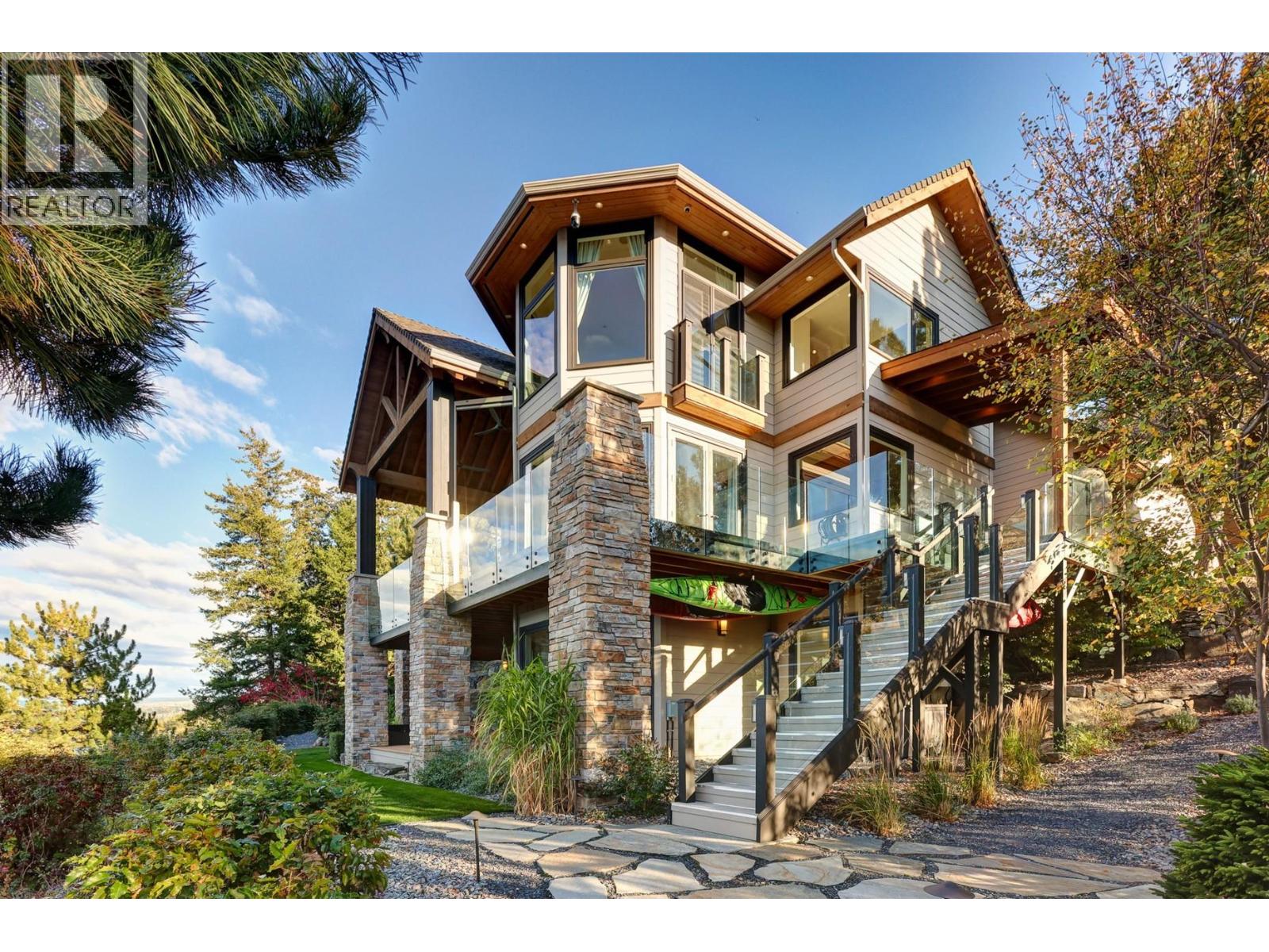 6850 Lakeshore Road, Kelowna - Image 1