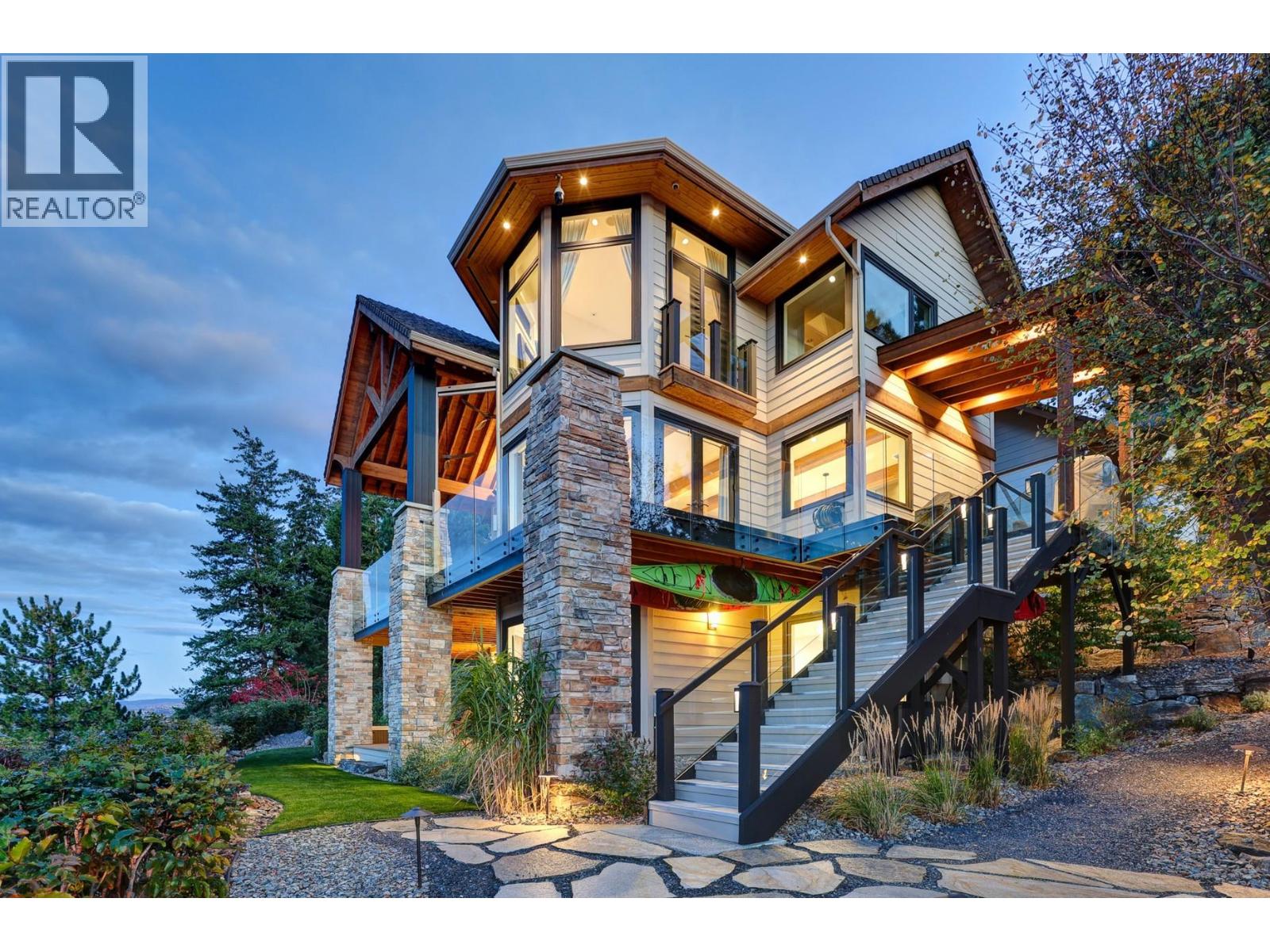 6850 Lakeshore Road, Kelowna - Image 1