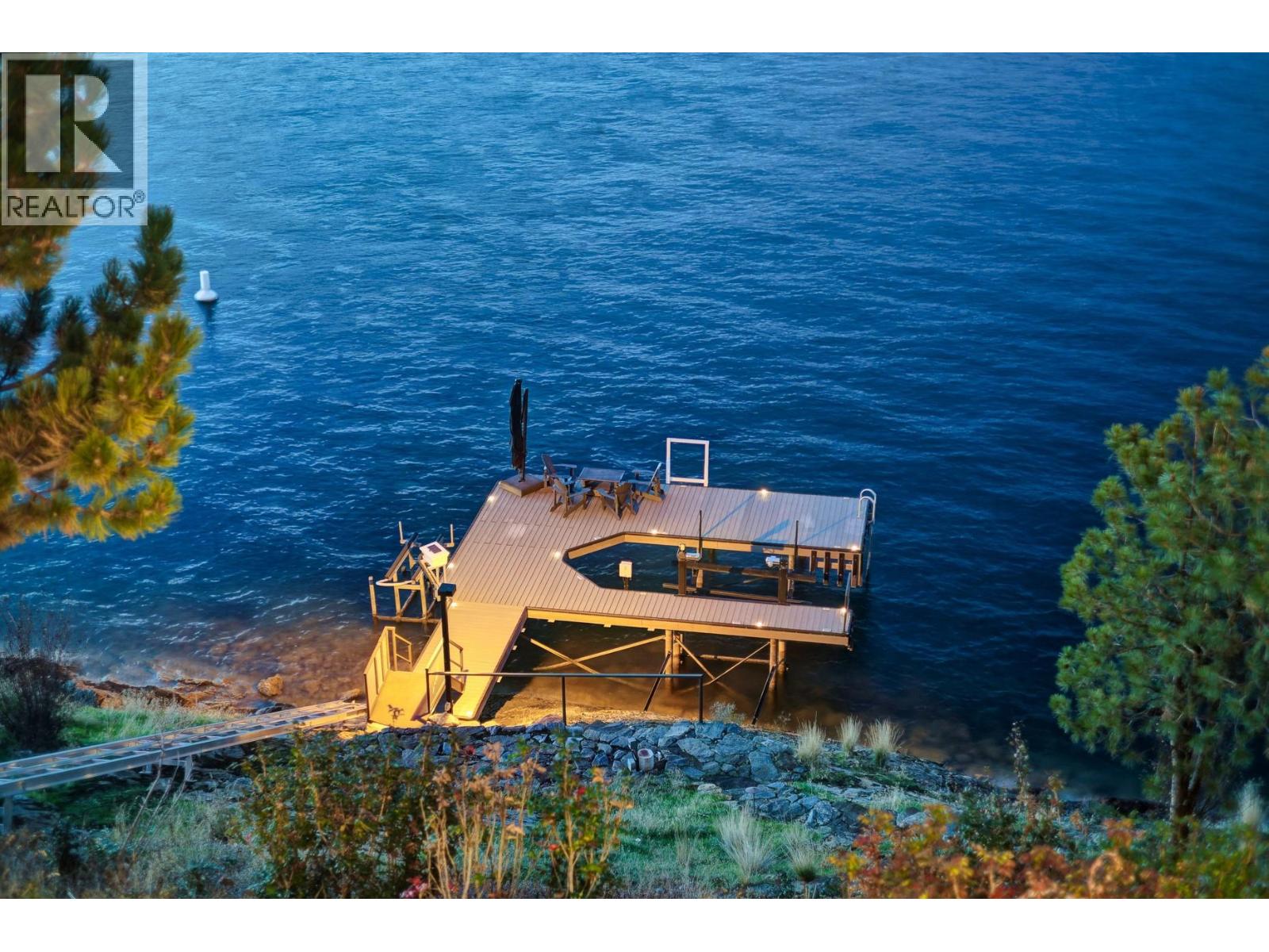 6850 Lakeshore Road, Kelowna - Image 1