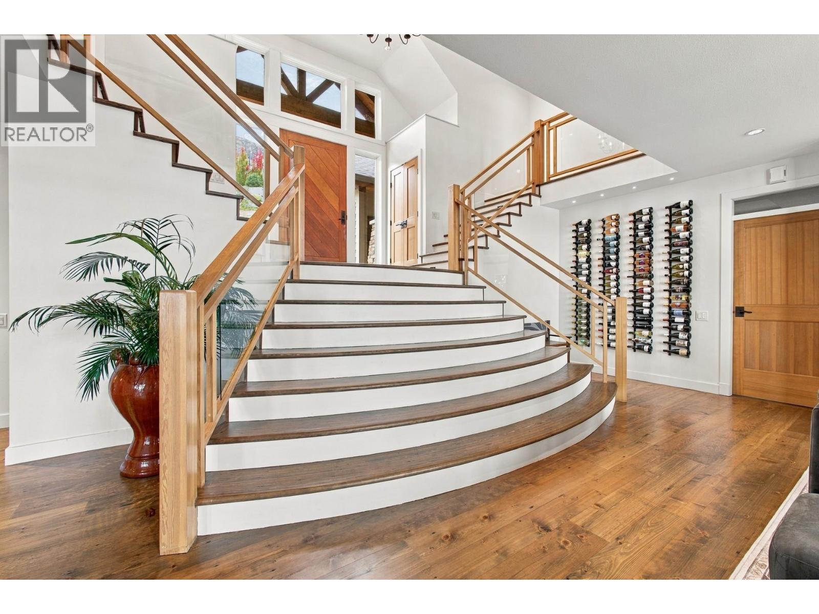 6850 Lakeshore Road, Kelowna - Image 1