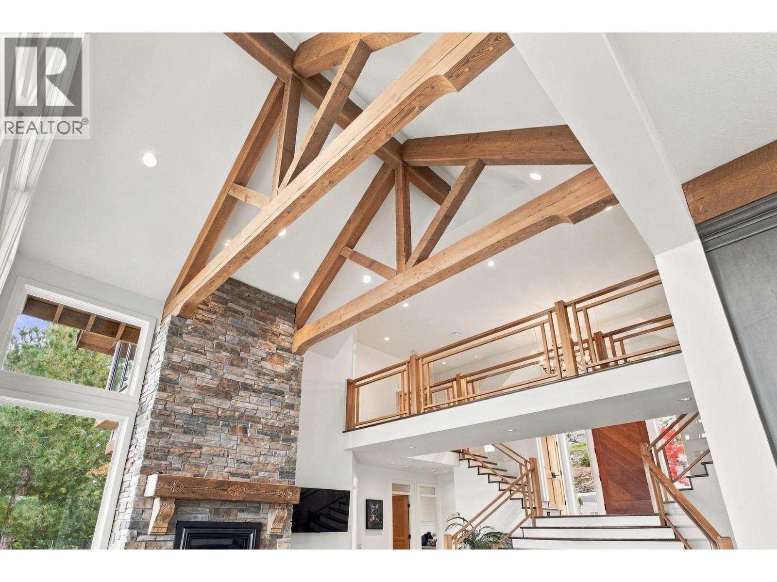 6850 Lakeshore Road, Kelowna - Image 1