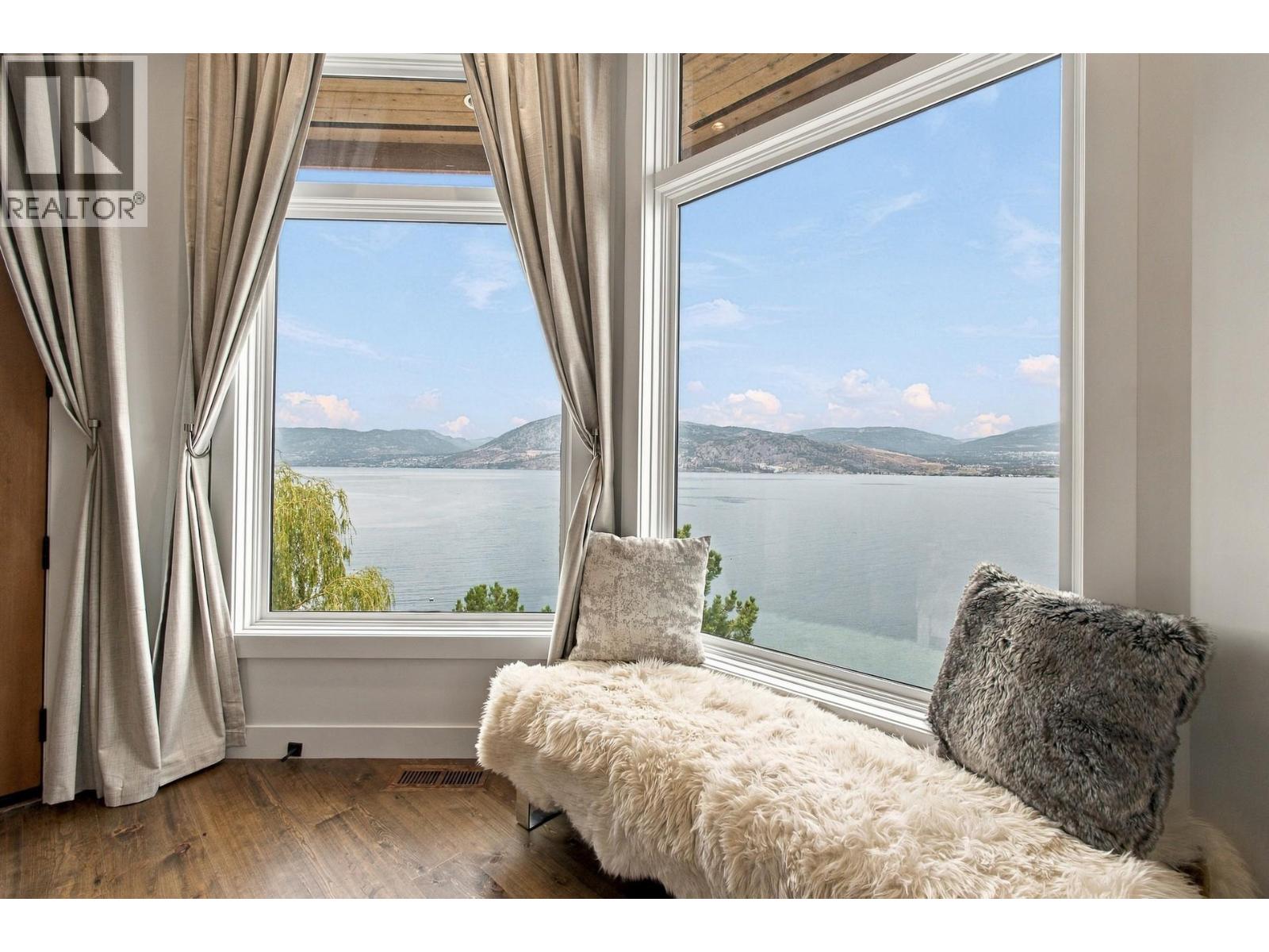 6850 Lakeshore Road, Kelowna - Image 1