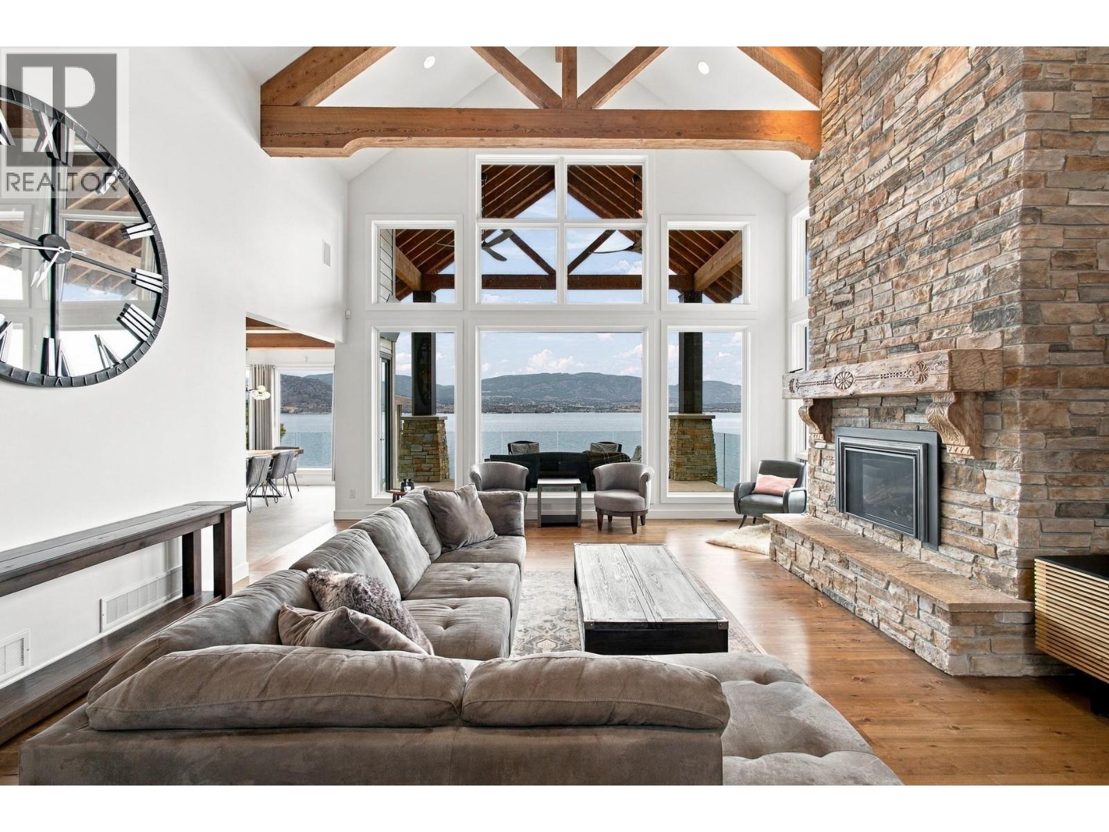 6850 Lakeshore Road, Kelowna - Image 1