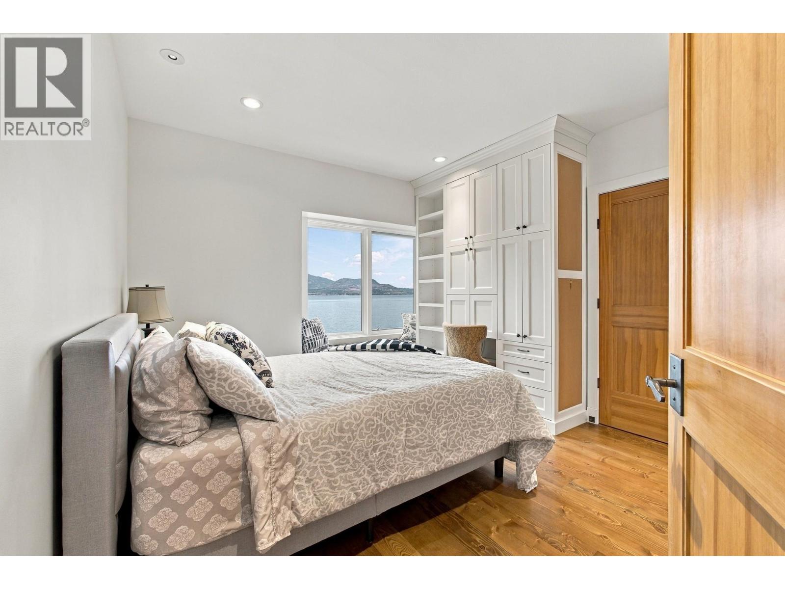 6850 Lakeshore Road, Kelowna - Image 1