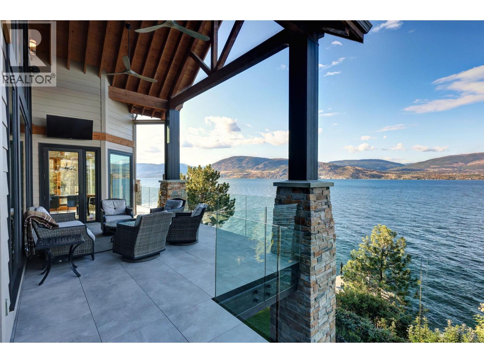 6850 Lakeshore Road, Kelowna - Image 1