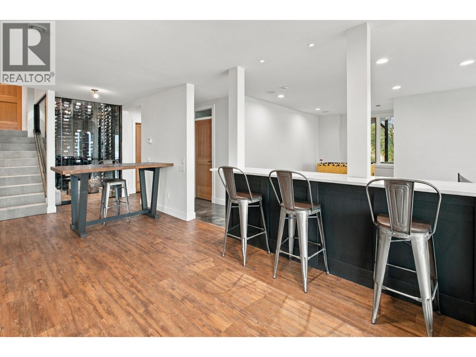 6850 Lakeshore Road, Kelowna - Image 1
