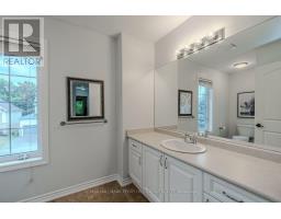 11 Oakmont Avenue, Oro Medonte, ON L0L2L0 Photo 13