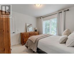 11 Oakmont Avenue, Oro Medonte, ON L0L2L0 Photo 11