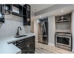 11 Oakmont Avenue, Oro Medonte, ON L0L2L0 Photo 15