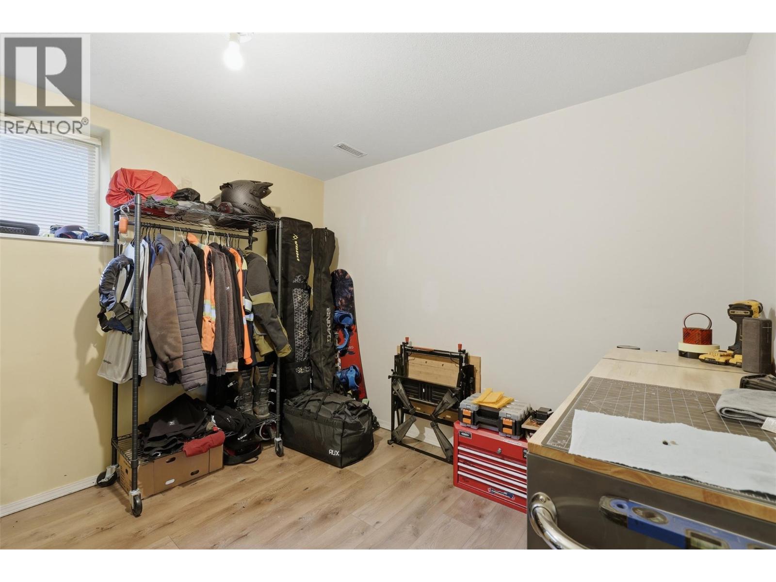 2435 DRUMMOND Court - 50
