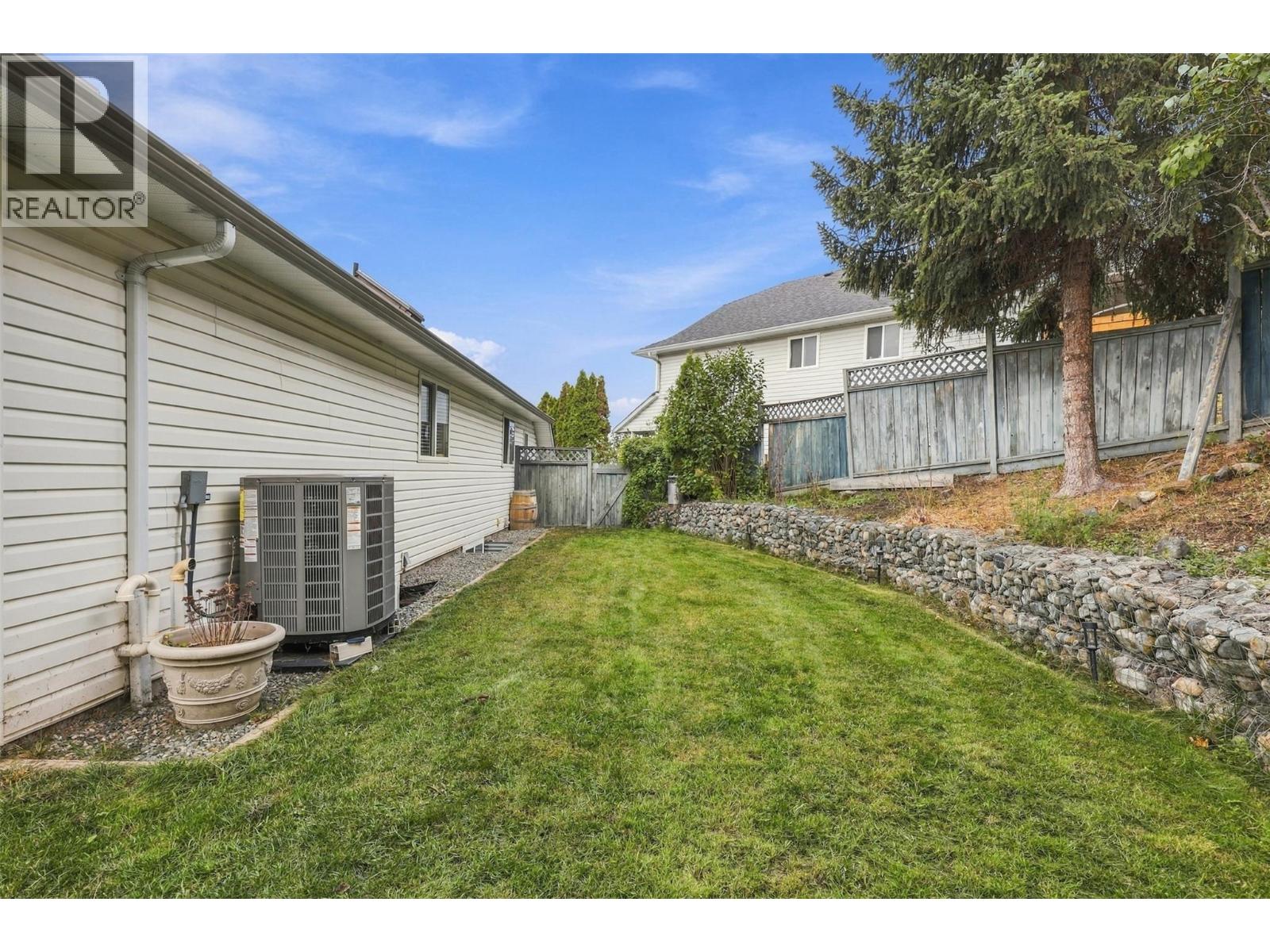 2435 DRUMMOND Court - 32