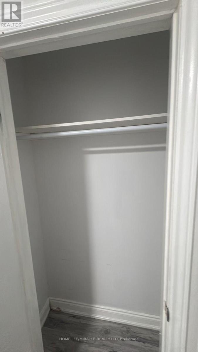 40 Eastman Drive — photo 18