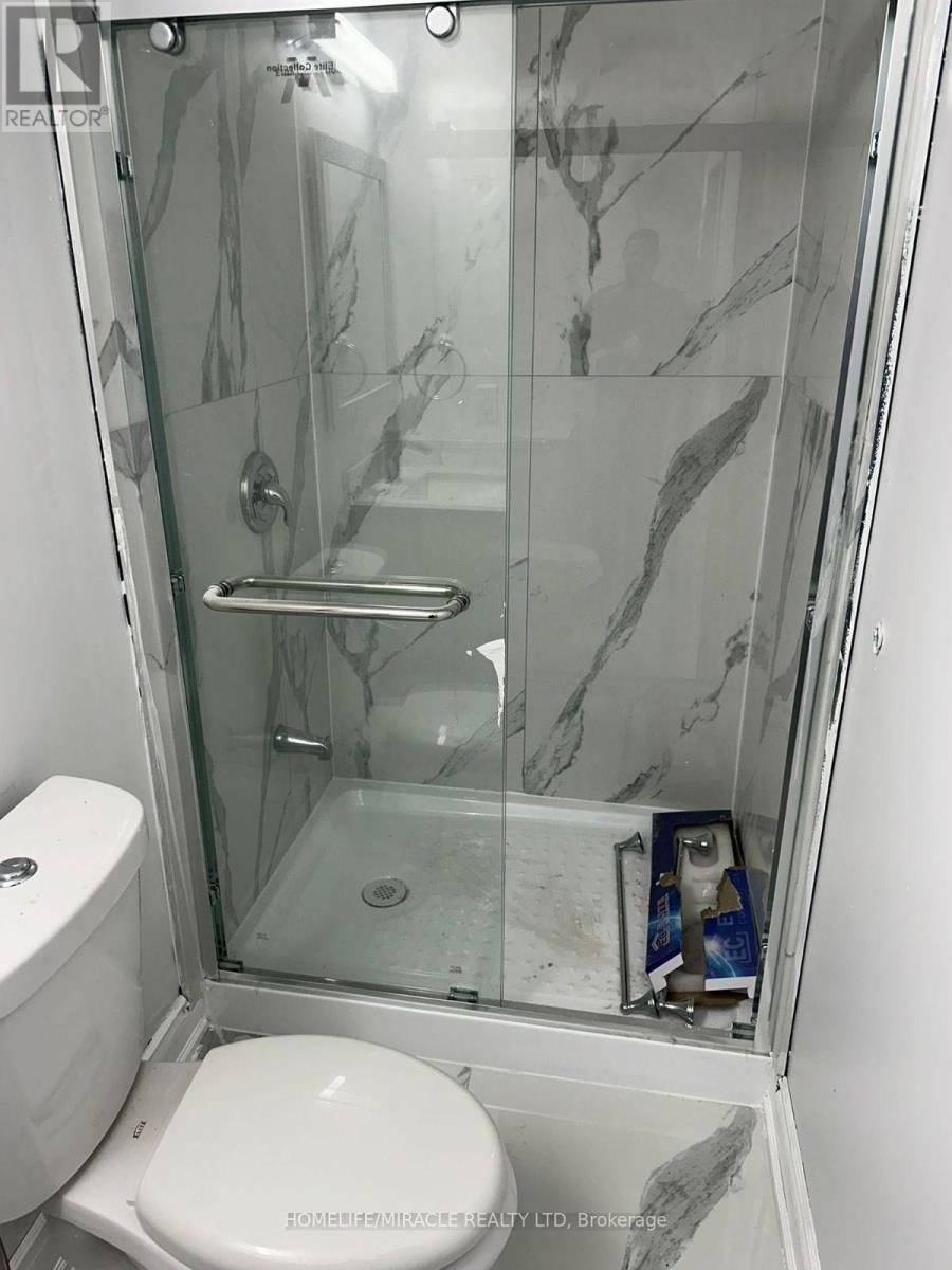 40 Eastman Drive — photo 20
