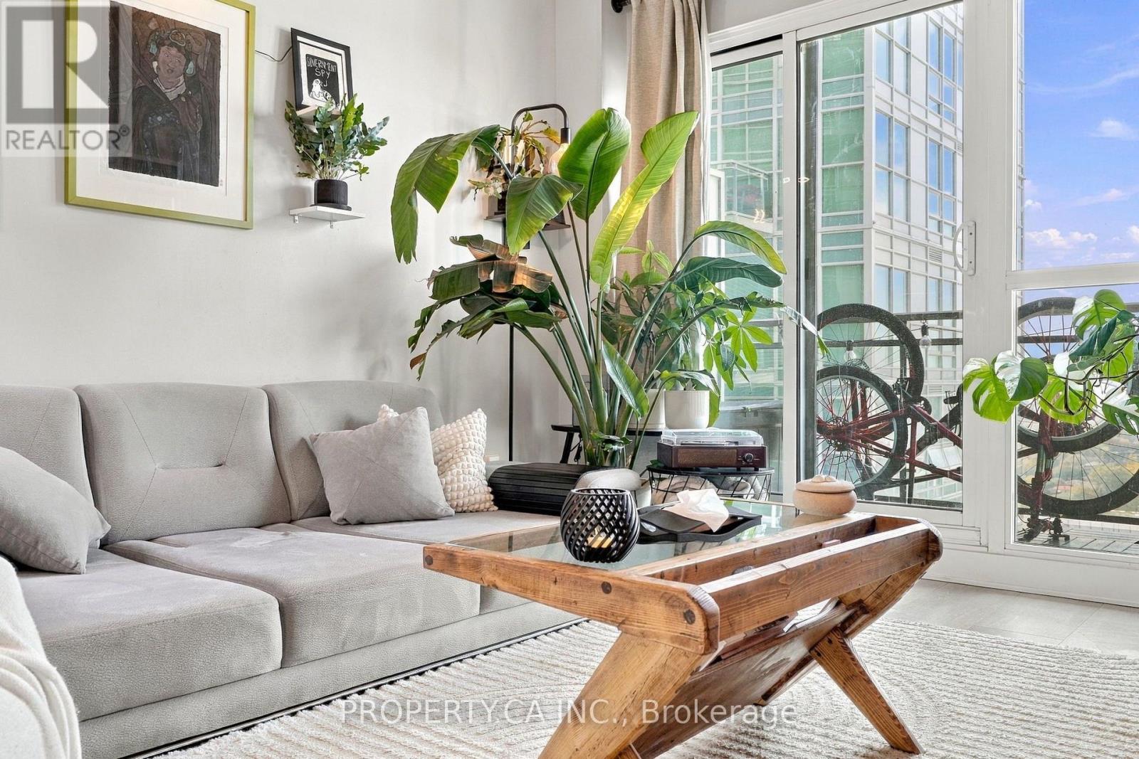 2032 - 165 LEGION ROAD, Toronto (Mimico) — photo 10