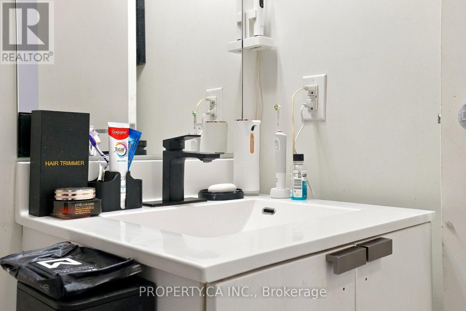 2032 - 165 LEGION ROAD, Toronto (Mimico) — photo 12