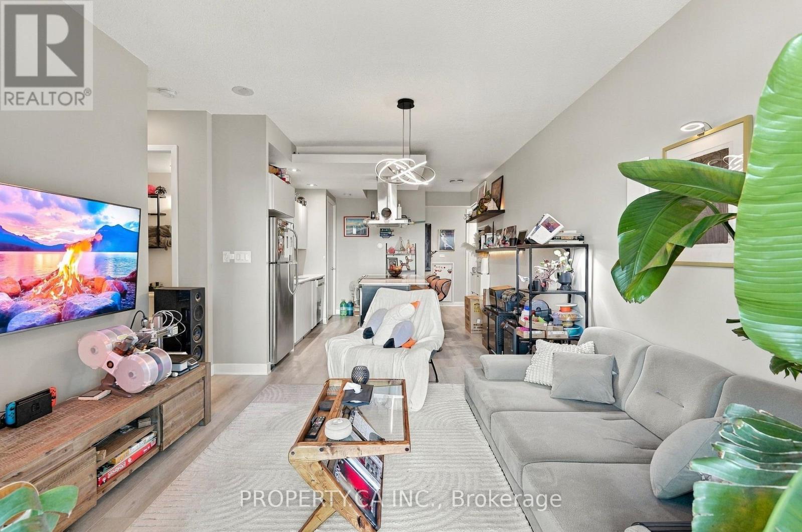2032 - 165 LEGION ROAD, Toronto (Mimico) — photo 5