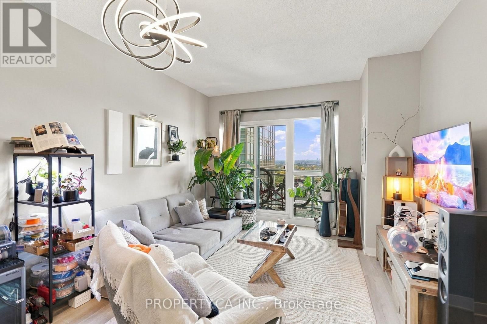 2032 - 165 LEGION ROAD, Toronto (Mimico) — photo 7