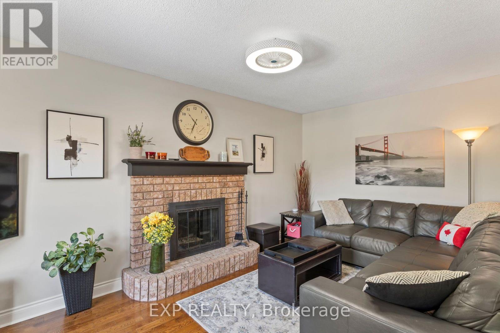 6192 DUFORD DRIVE - 16