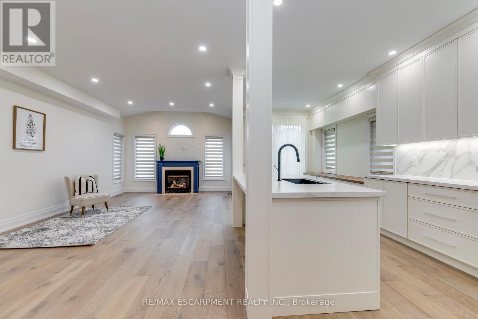 2364 Hilda Drive — photo 18