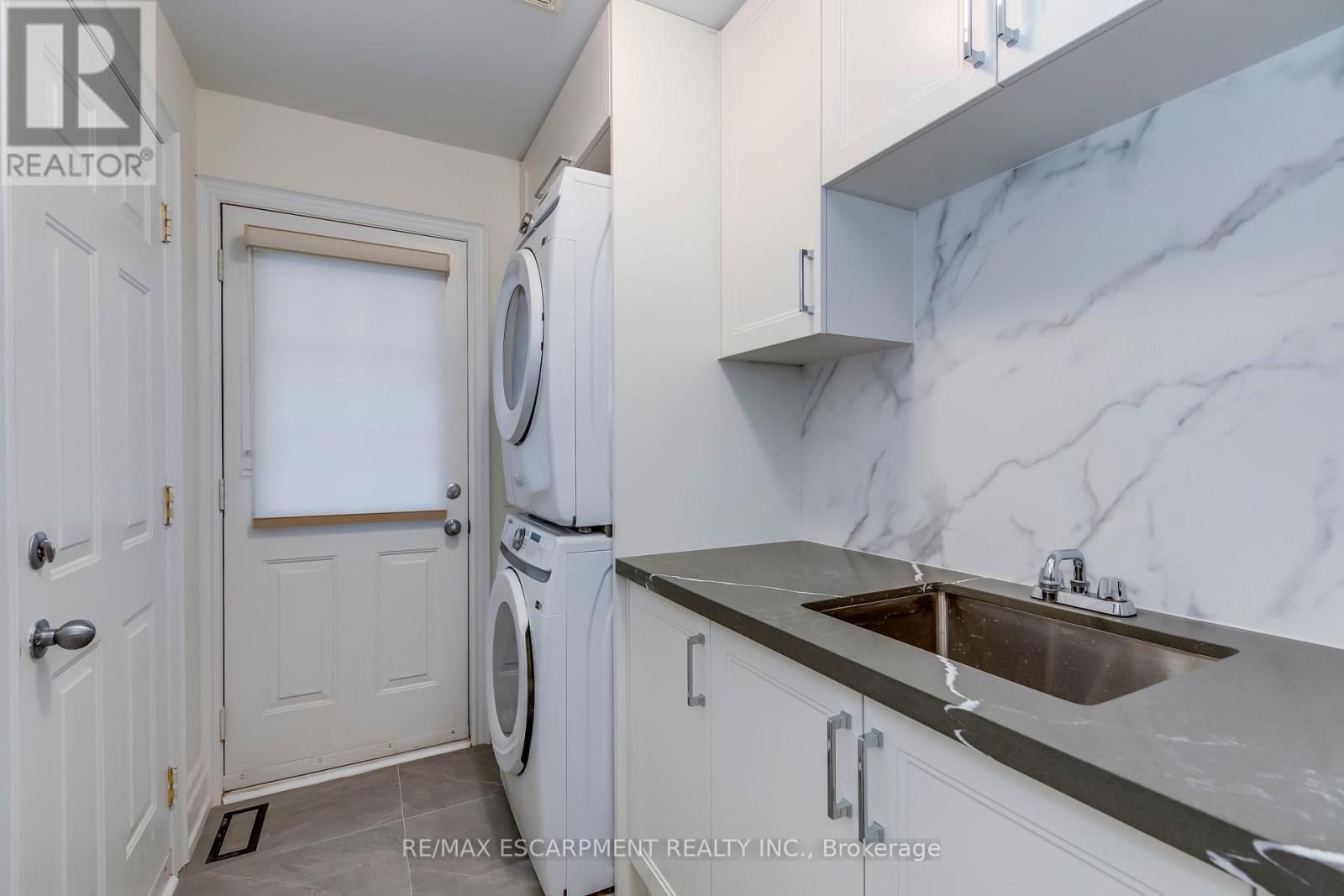 2364 Hilda Drive — photo 20