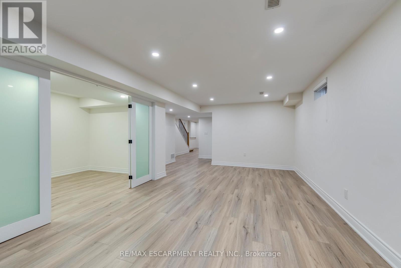 2364 Hilda Drive — photo 42