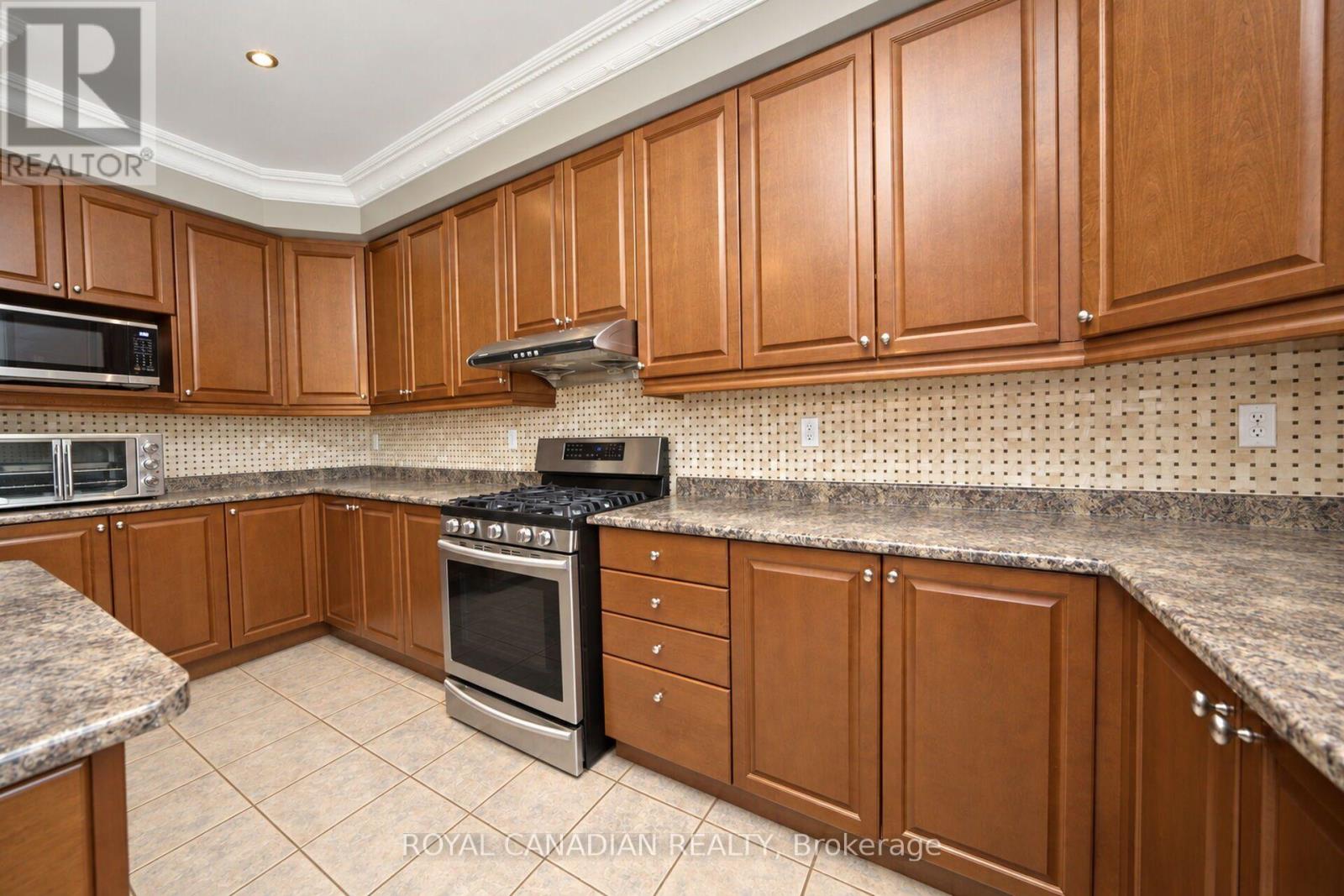 22 JANETVILLE STREET, Brampton (Bram East) — photo 11