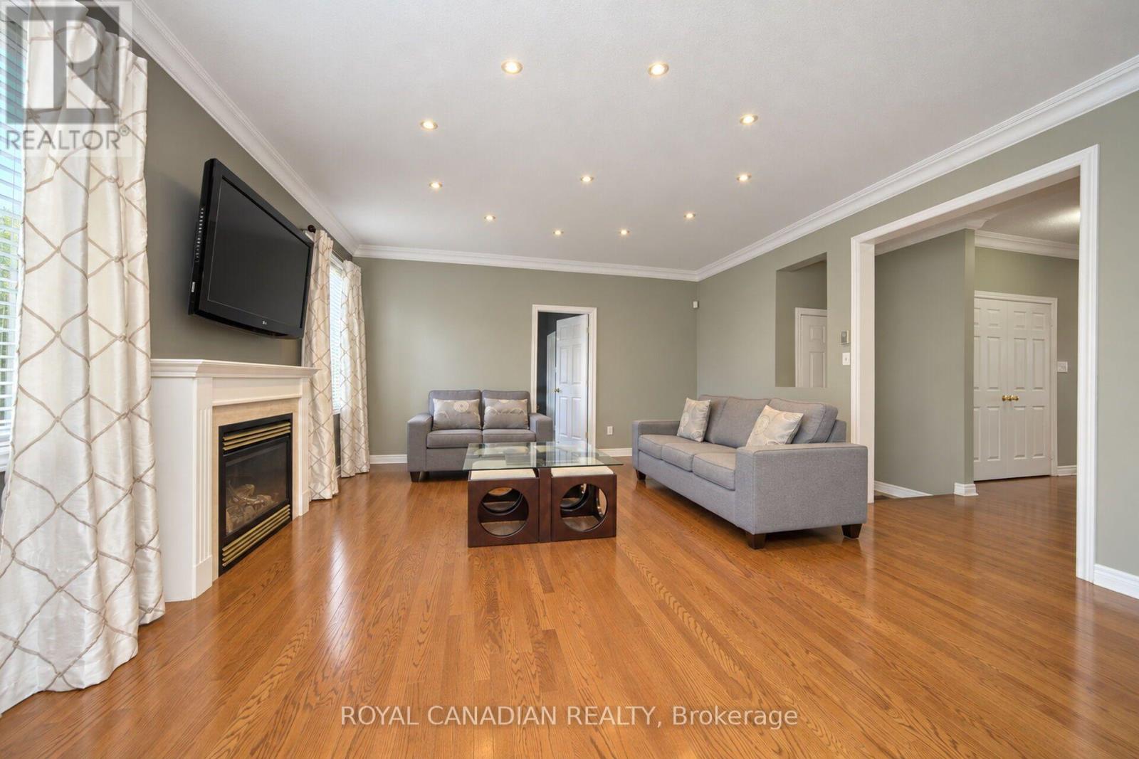 22 Janetville Street, Brampton, ON photo 15