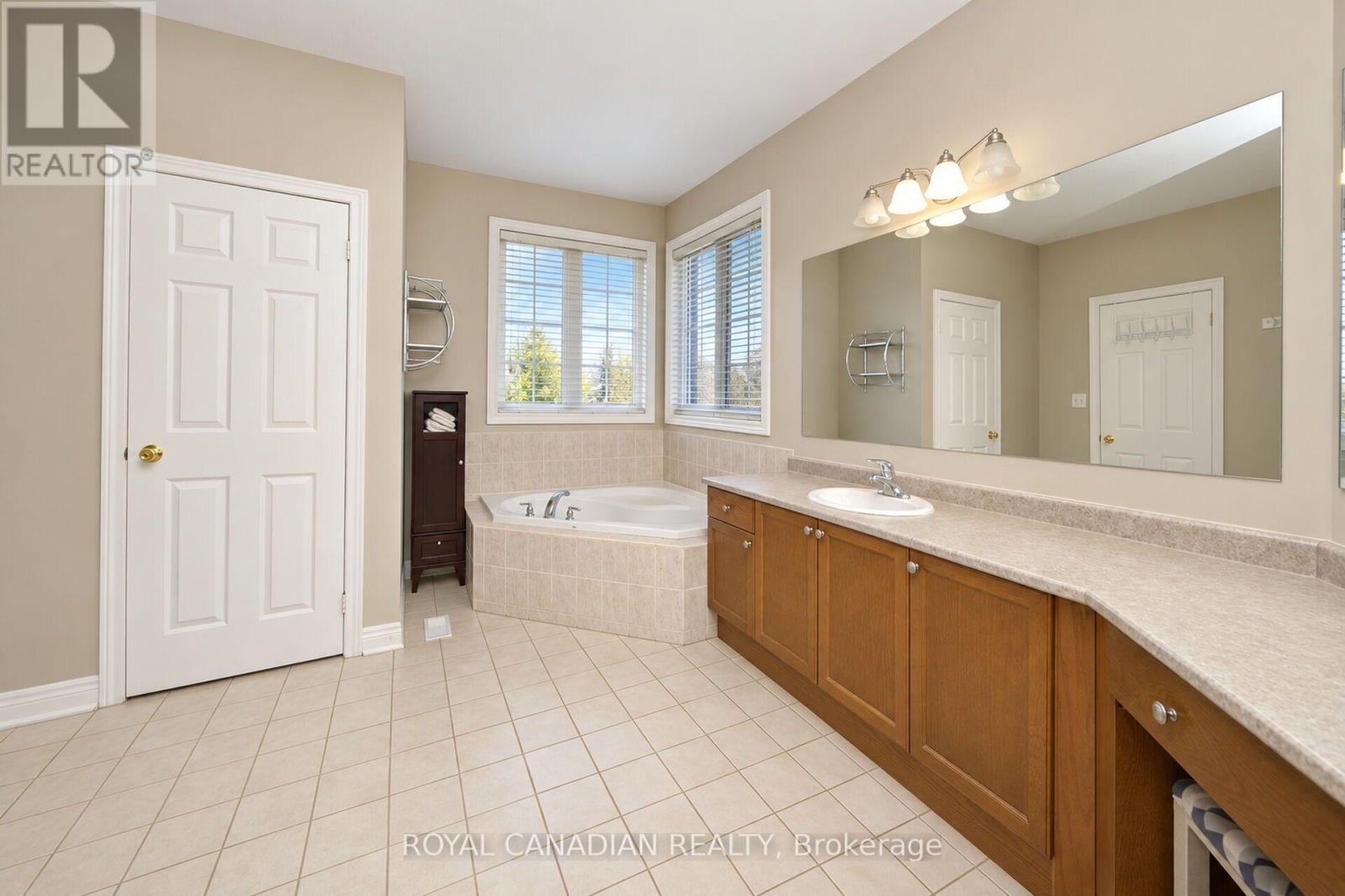 22 Janetville Street, Brampton, ON photo 25