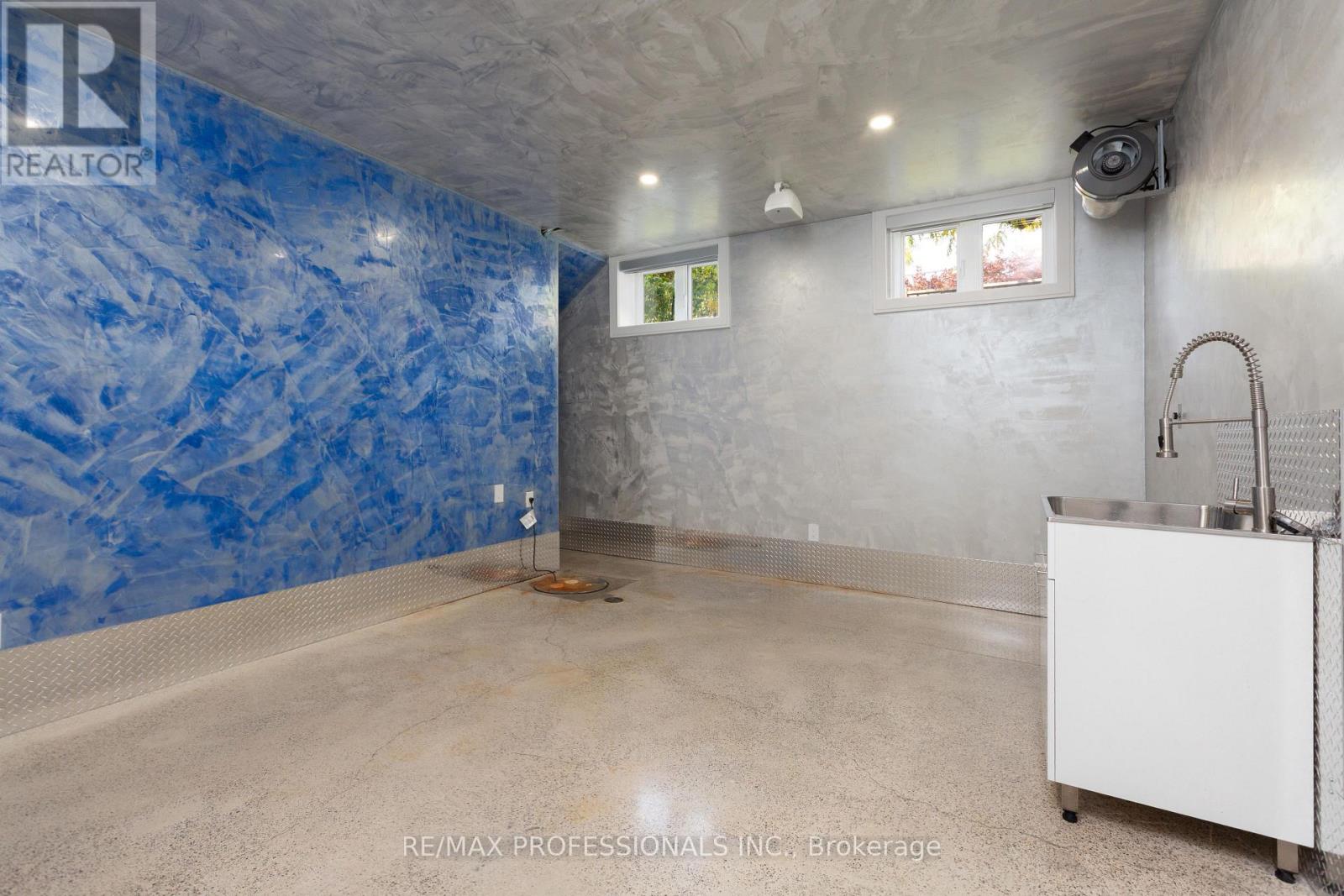 28 Martin Grove Road, Toronto, ON photo 42