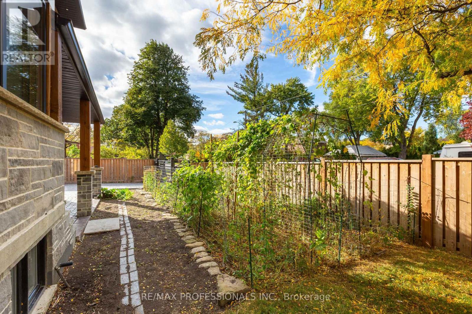 28 Martin Grove Road, Toronto, ON photo 48