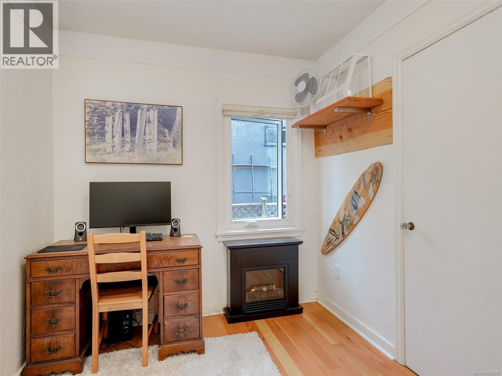 4012 Raymond St N - 10