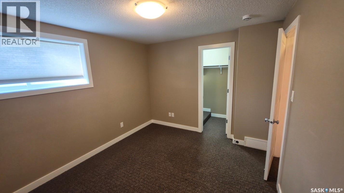 139 St John STREET N - 14
