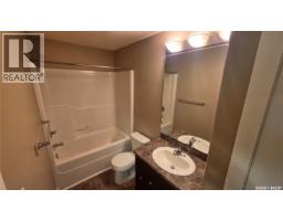 Bedroom - 139 St John Street N, Regina, SK S4R2V8 Photo 11