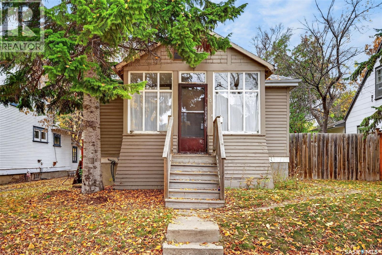631 7th STREET E - 2