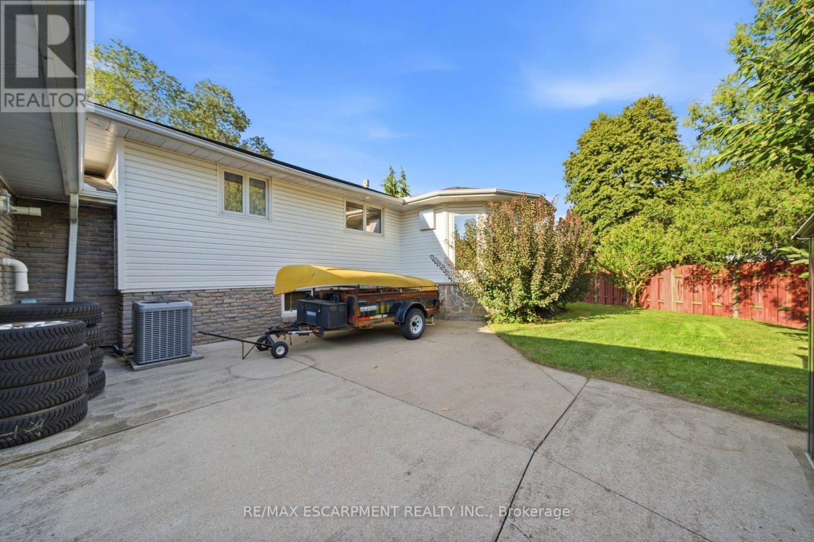 16 Redwood Court, Hamilton, ON photo 34