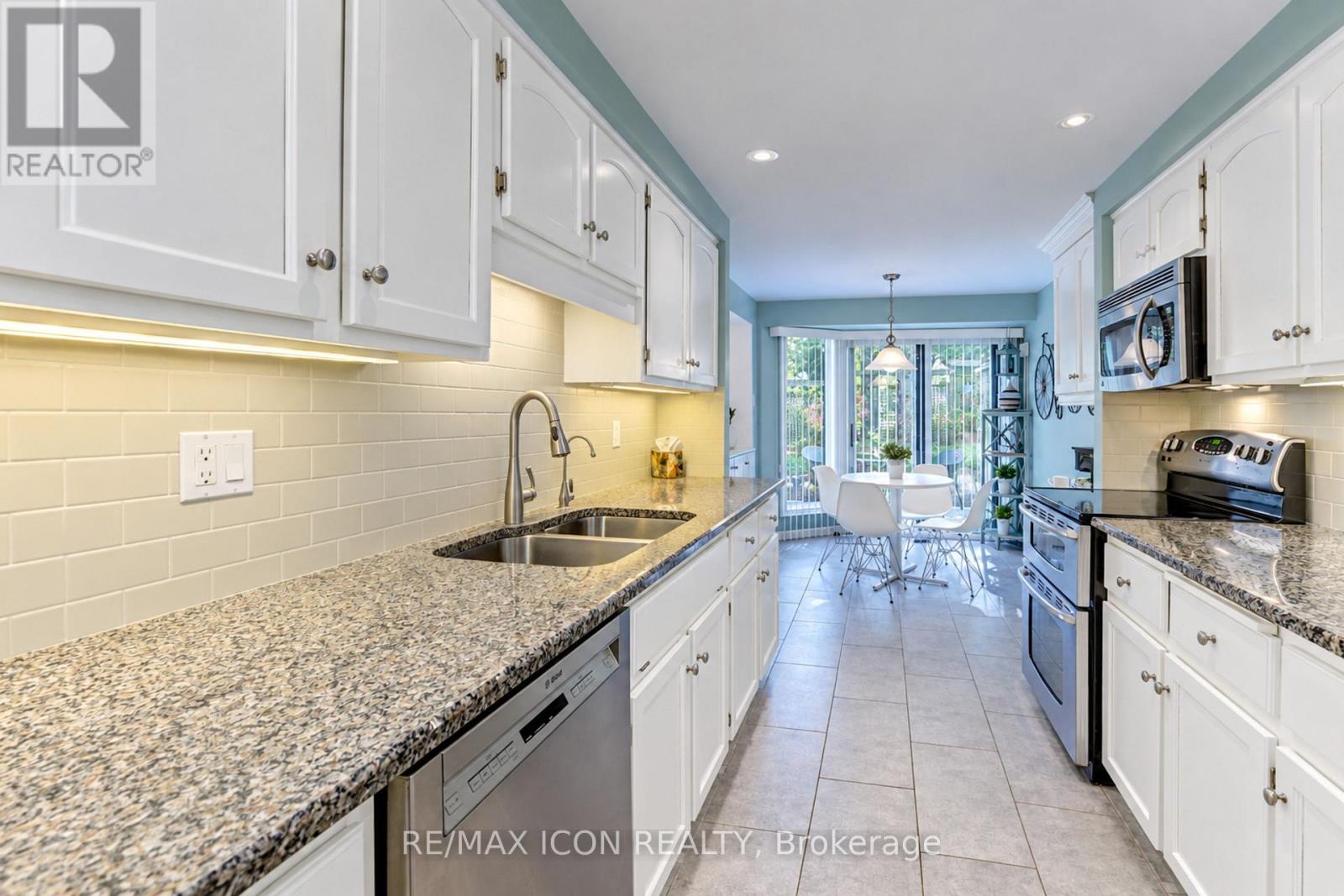 3- 406 Craigleith Drive, Waterloo, ON photo 13