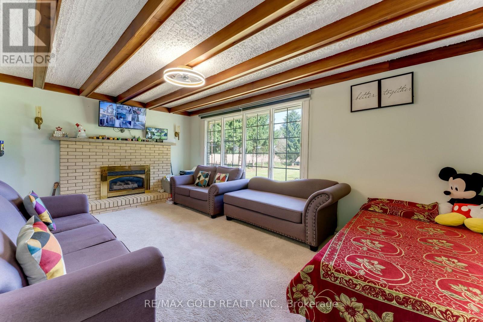2047 Hamilton Road, London South, ON photo 14