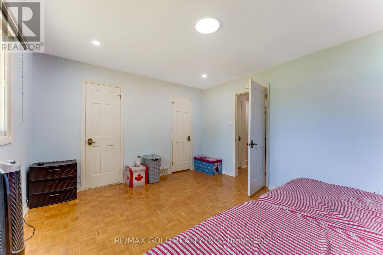 2047 Hamilton Road, London South, ON photo 33