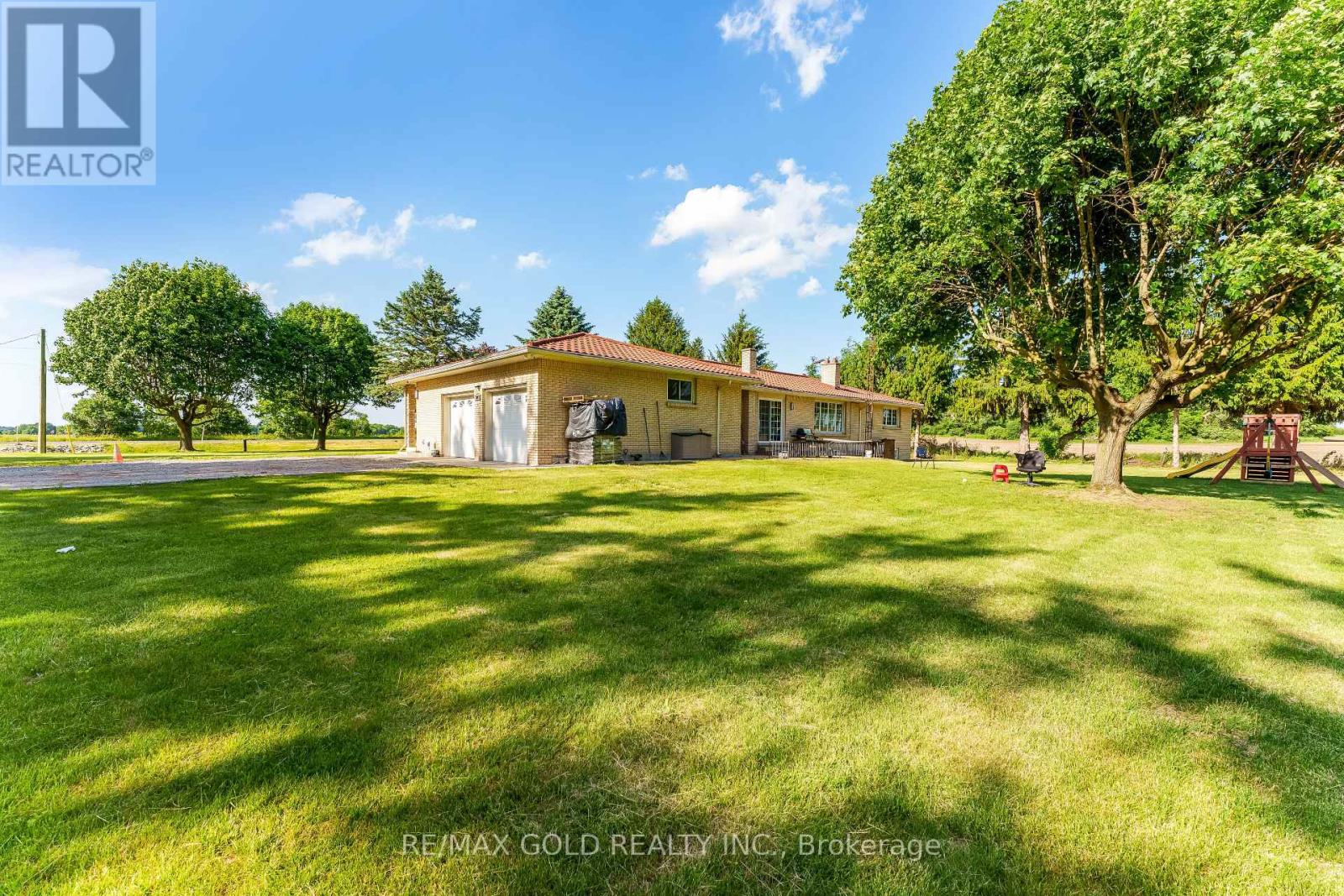 2047 Hamilton Road, London South, ON photo 44
