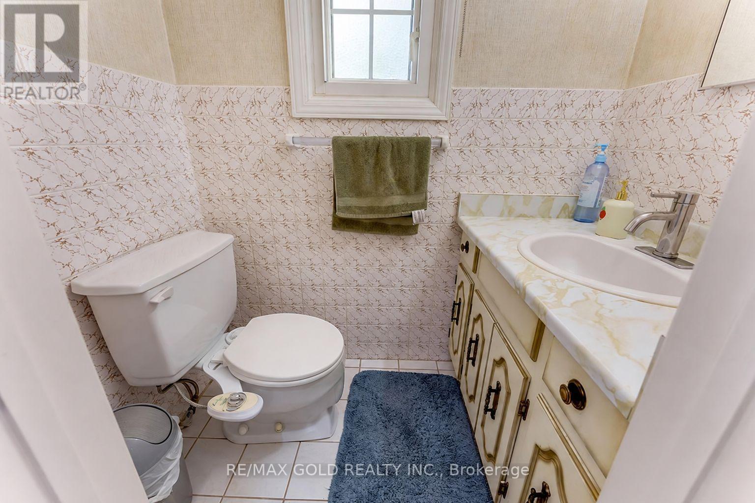 2047 HAMILTON ROAD - 9
