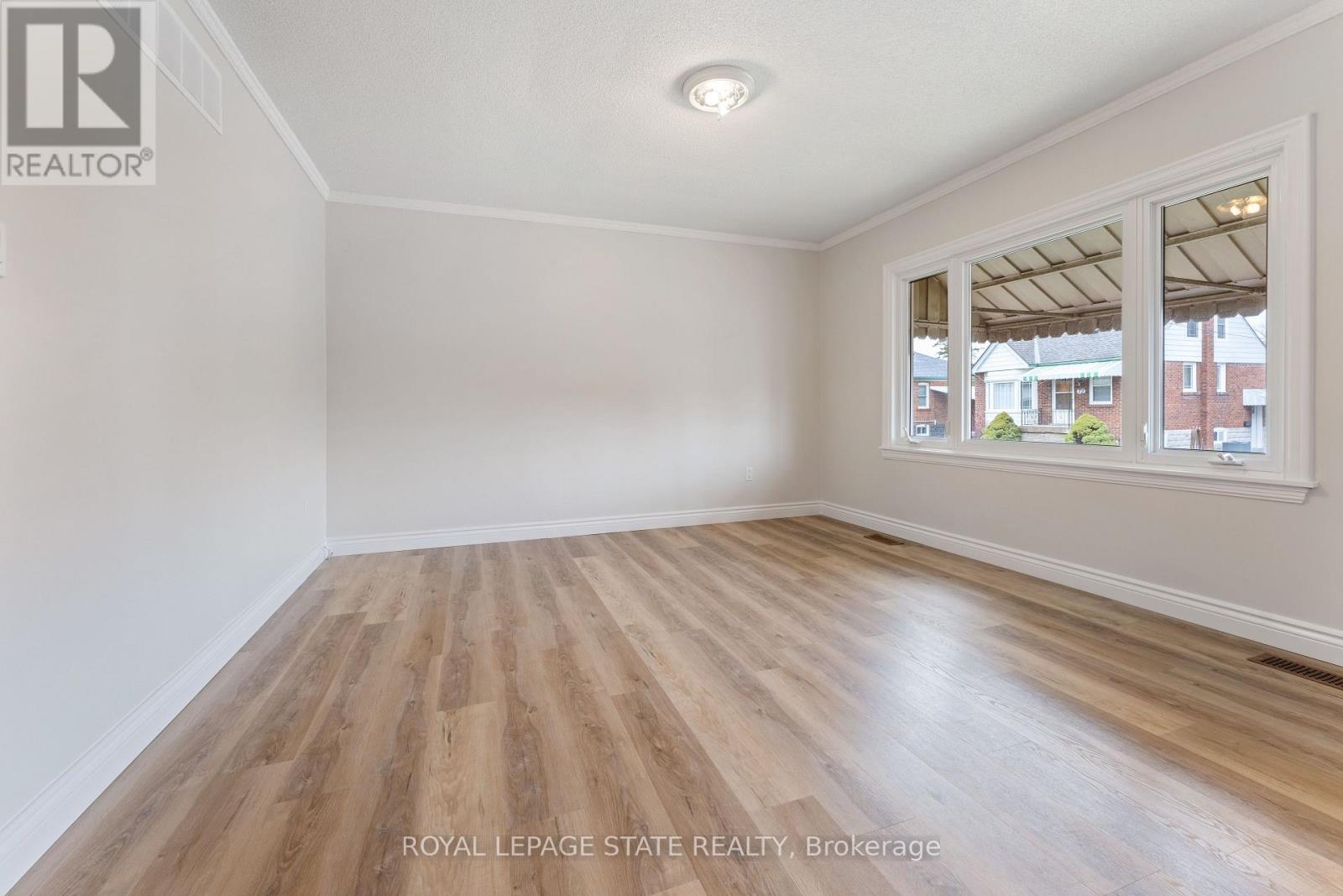 MAIN FLOOR - 65 EAST 11TH STREET, Hamilton (Inch Park) — photo 10