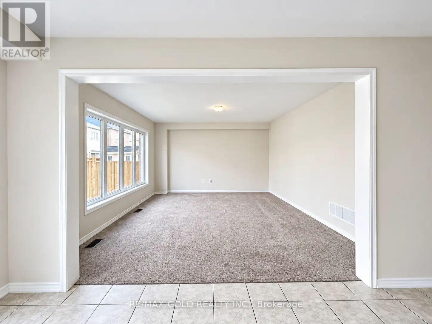 26 Alexandra Drive — photo 13