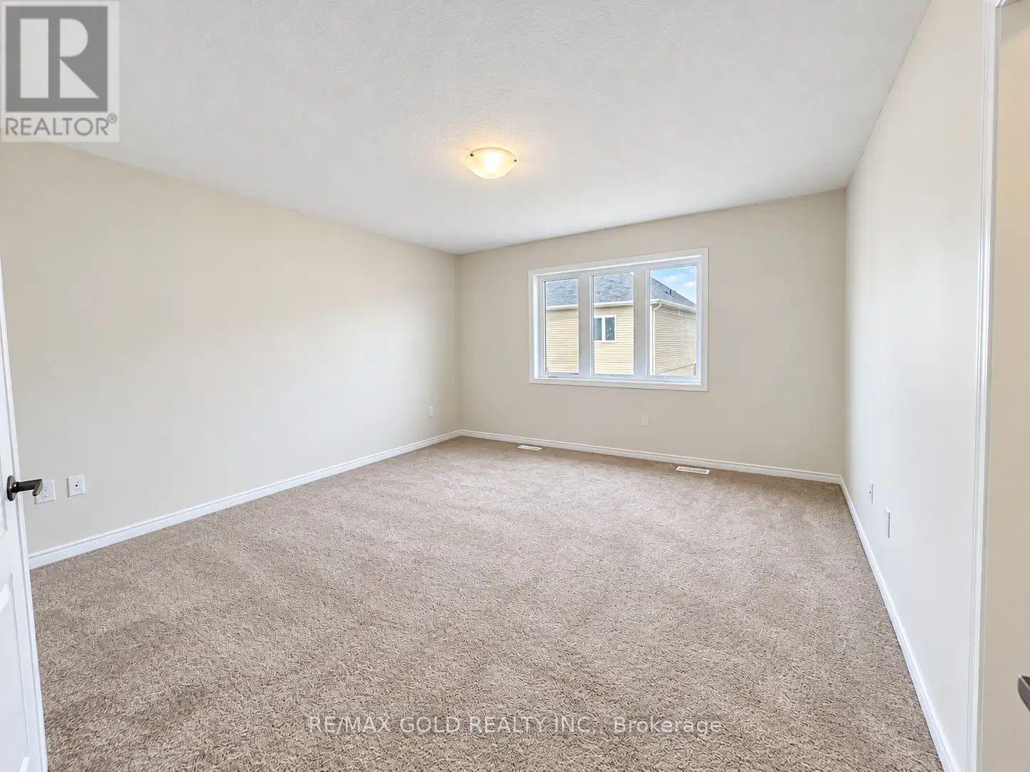 26 Alexandra Drive — photo 17