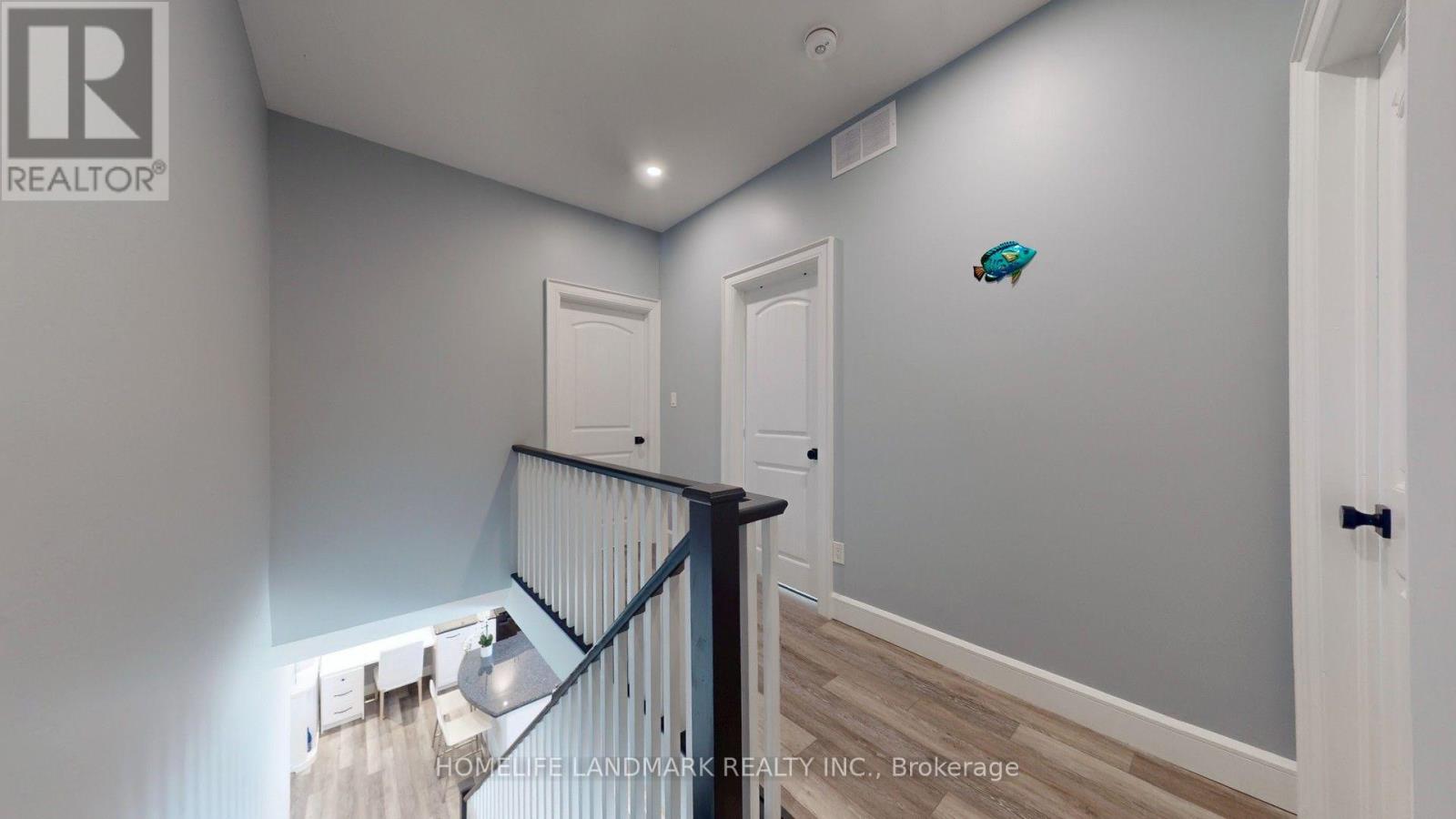 208 Lakeshore Drive — photo 34